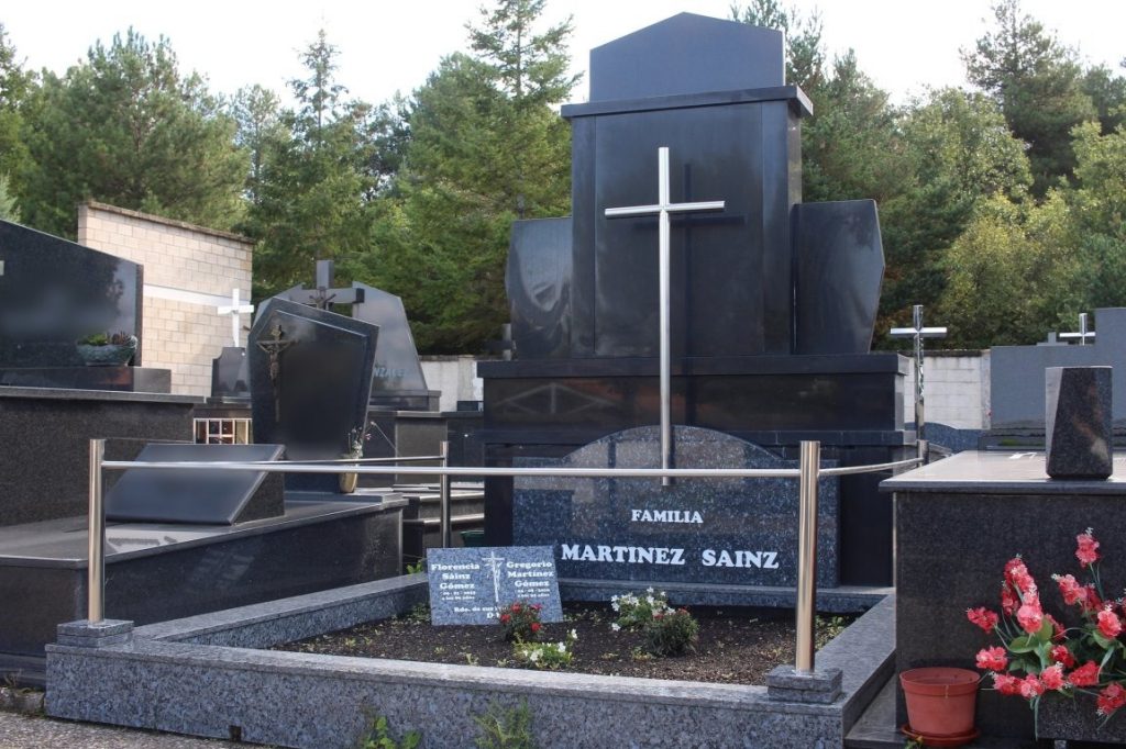 Serantes Stone
